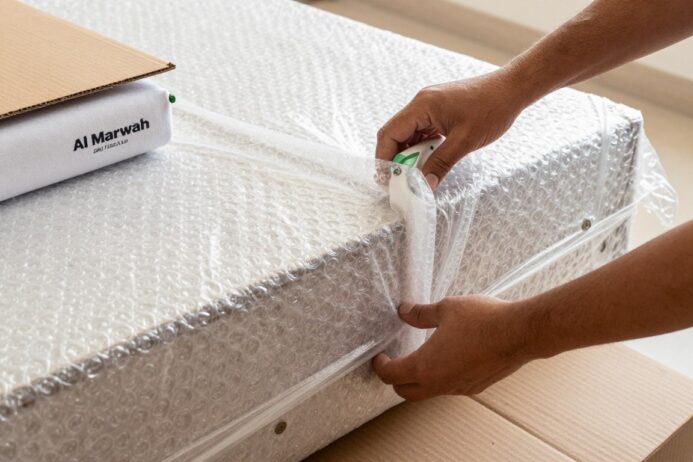 عملية تغليف وحماية الأثاث في حي المروة جدة